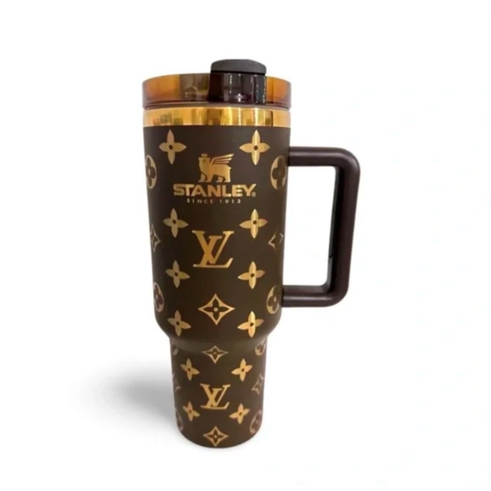 Stanley Quencher H2.0 FlowState Tumbler 40oz w/ Handle & Straw NWT